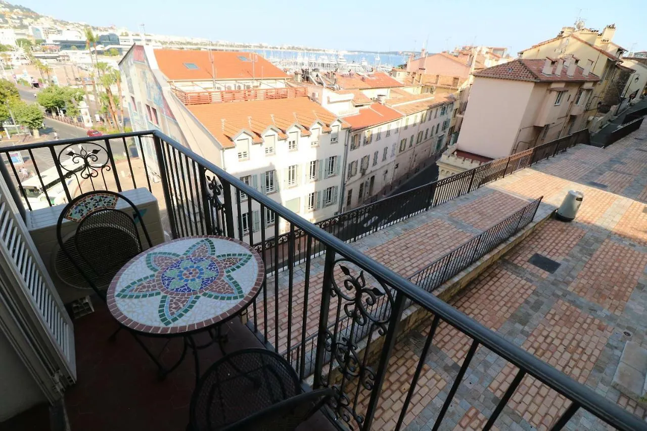 1 Bedroom Suquet, 6 Min From The Palais, Balcony City & Port View 220 Cannes Apartment