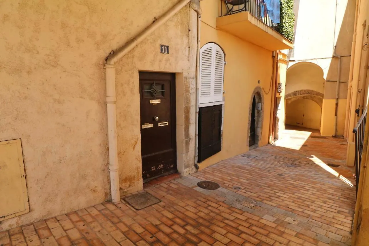 1 Bedroom Suquet, 6 Min From The Palais, Balcony City & Port View 220 Cannes Apartment